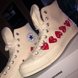 COMME de GARÇONS Converse Sneakers